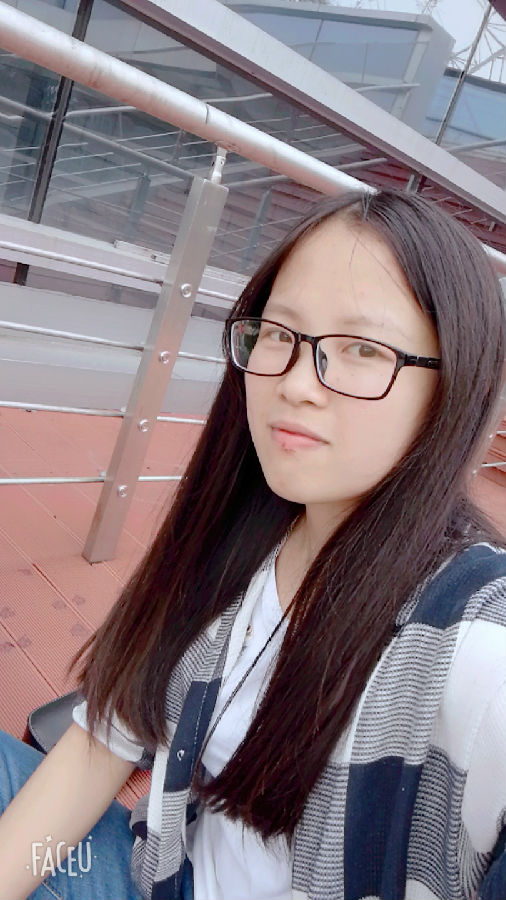 梁敏.jpg